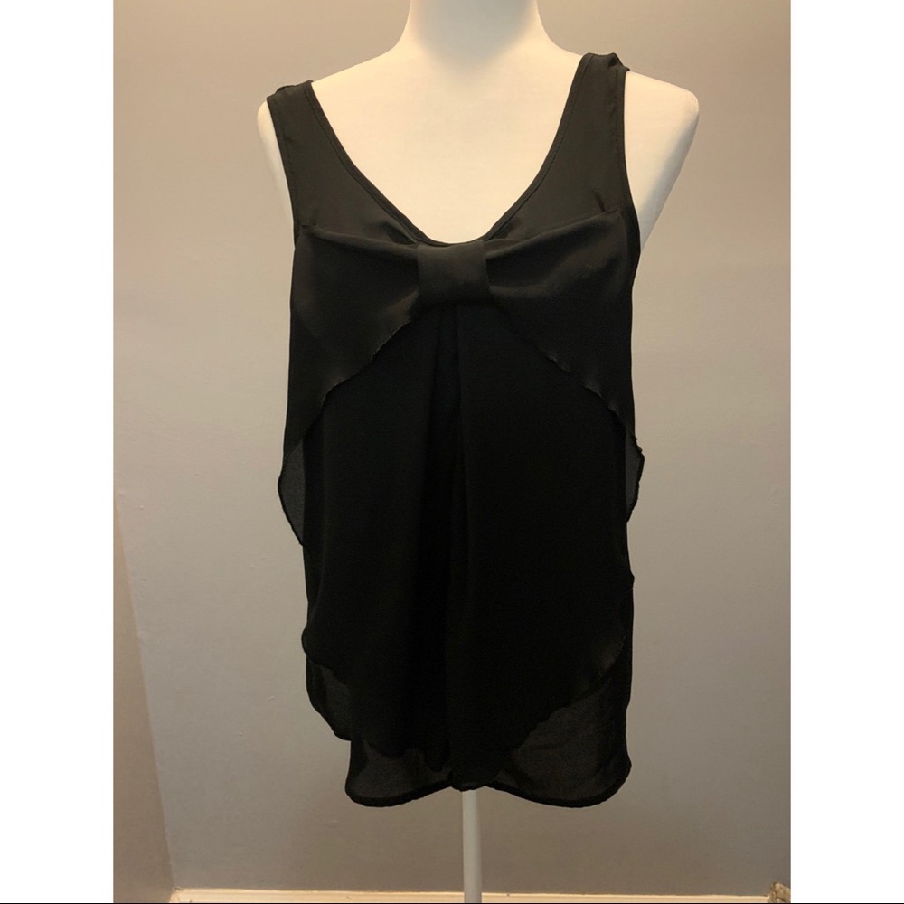 Size L classic, black Bow blouse good condition